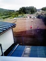 窓から