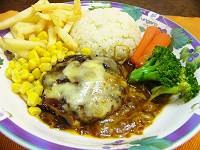 煮込みハンバーグ